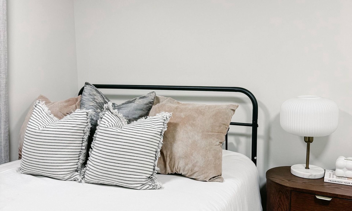 Southeast Calgary House | Cozy Private 1-Bedroom 1 Bathroom Suite