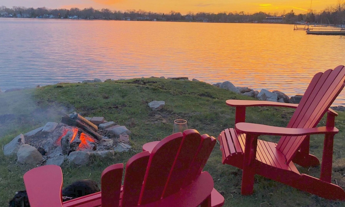 Orillia House | Cozy waterfront house on lake Simcoe, 3 minutes from downtown Orillia