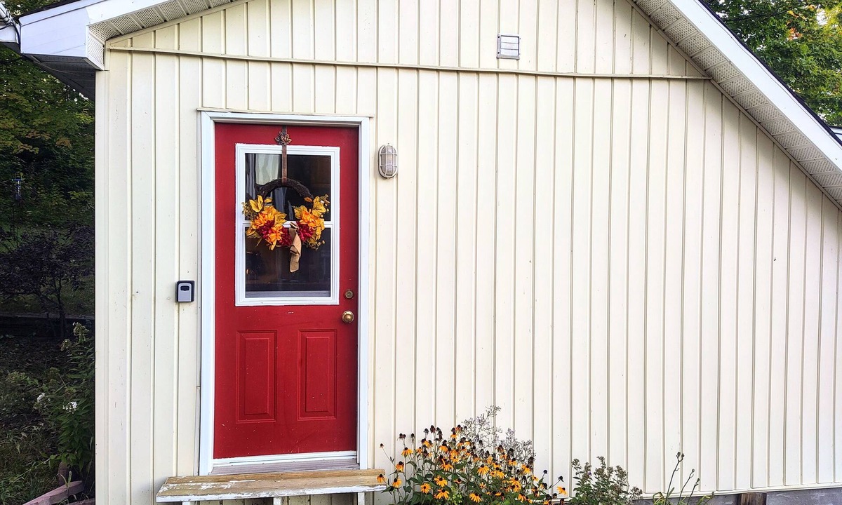 McNab/Braeside Apartment | Cute Guest House Near Calabogie