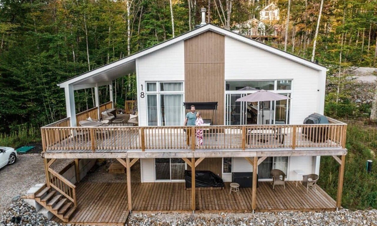 Sainte-Beatrix Ski Chalet | Dix8 -Enjoy forest spa Hideaway Modern & Confort