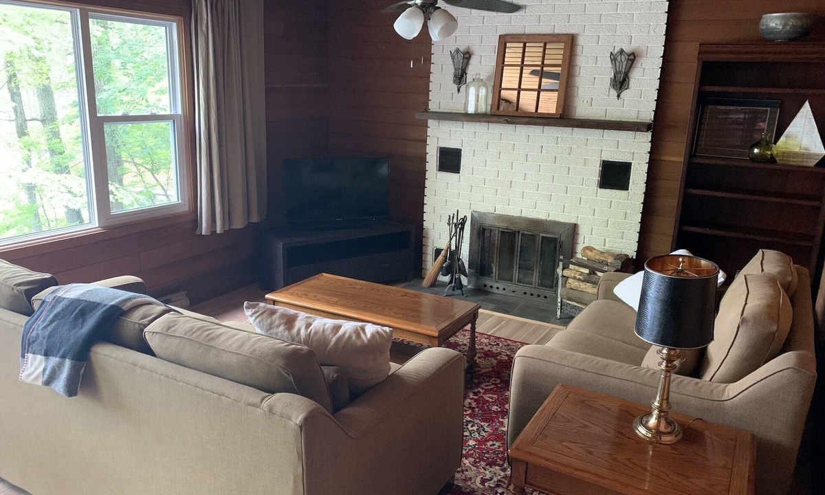 Malone House | Double Beachfront Cottage - The Cedar and The Pine