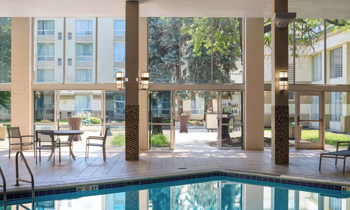 South Loop Hotel | DoubleTree by Hilton Minneapolis Airport, MN