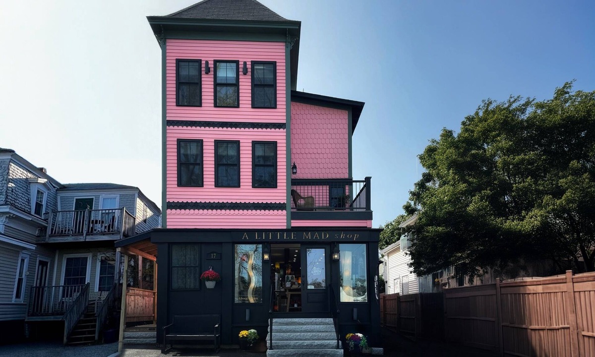 Bar Harbor House | Downtown Bar Harbor Cottage - Off-Street Parking