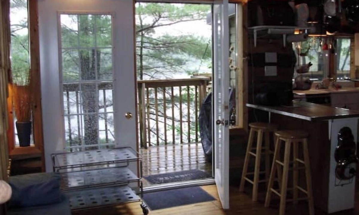 Port Severn Cottage | Dragonfly Cottage /Six Mile Lake /Muskoka