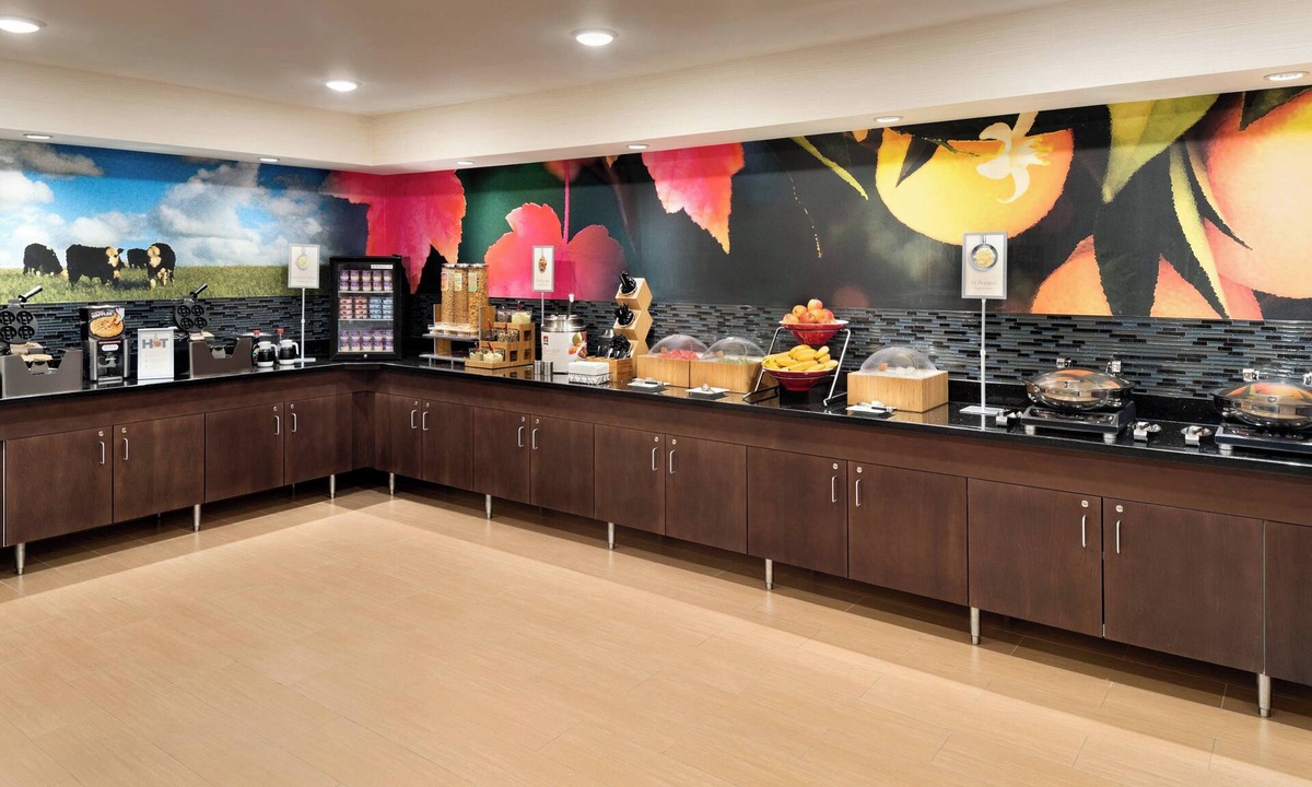 South Loop Hotel | Fairfield Inn & Suites by Marriott Minneapolis Bloomington/Mall of America