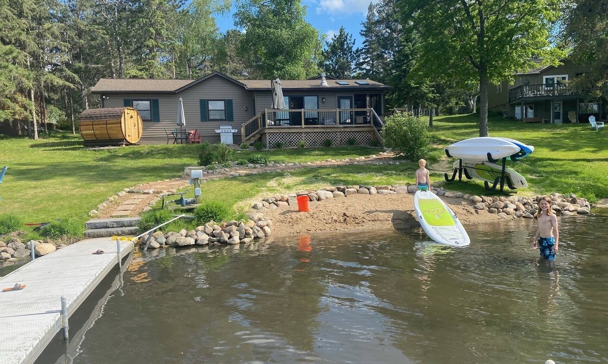 Pequot Lakes Cottage | Family boating cottage on Whitefish Chain of Lakes