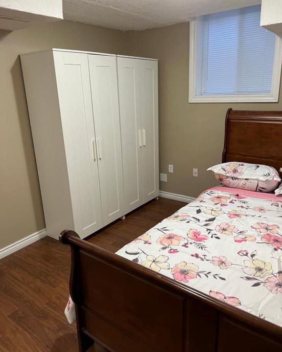 Bowmanville Apartment | Family Getaway