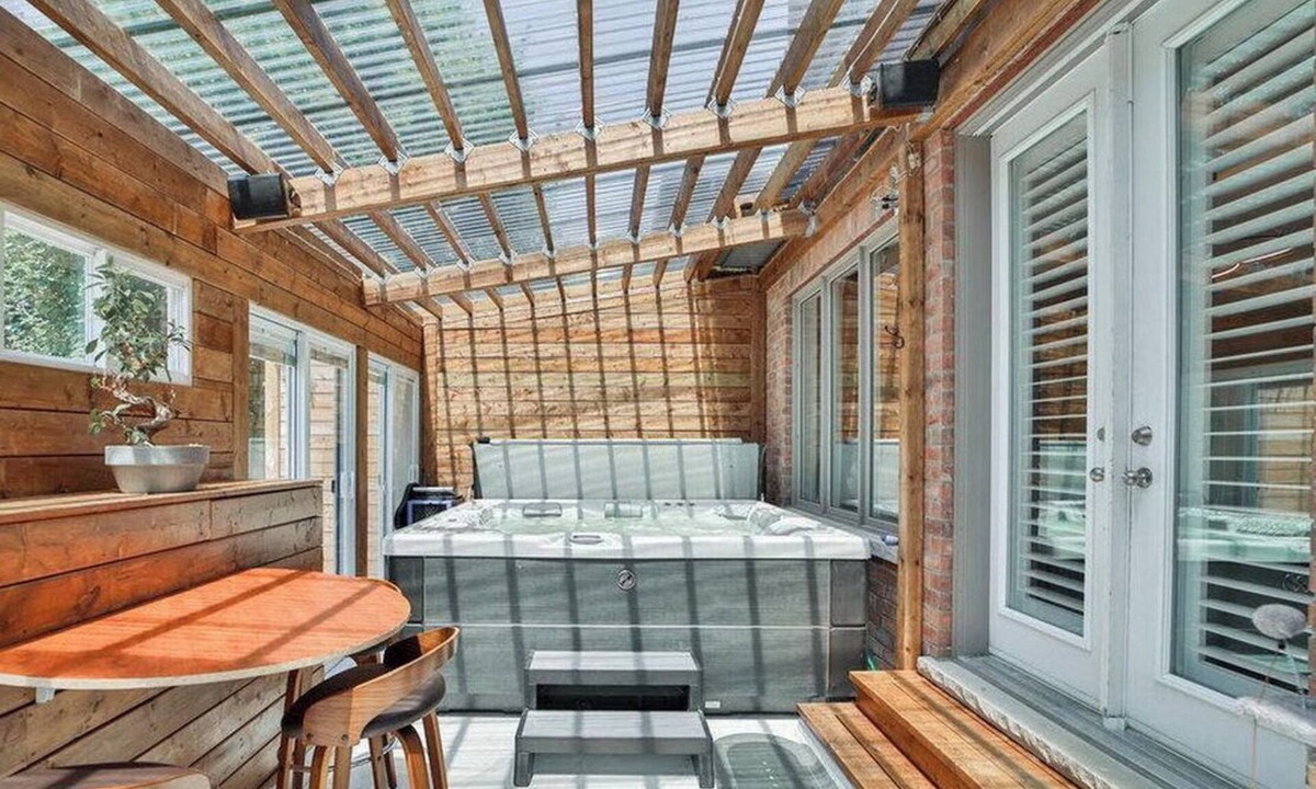 Virginia House | Feel comfortable like you are in a luxury hotel!
