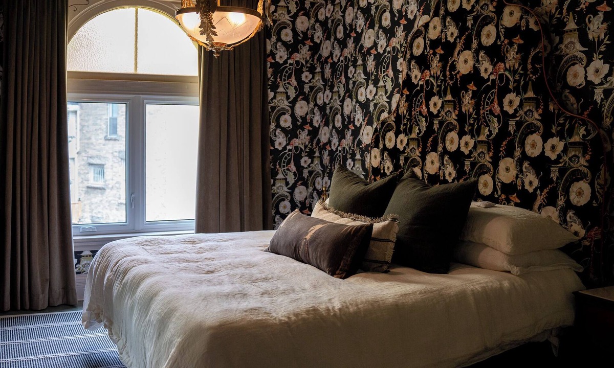 Stratford Apartment | FiveStratford: Luxury Suite in downtown Stratford