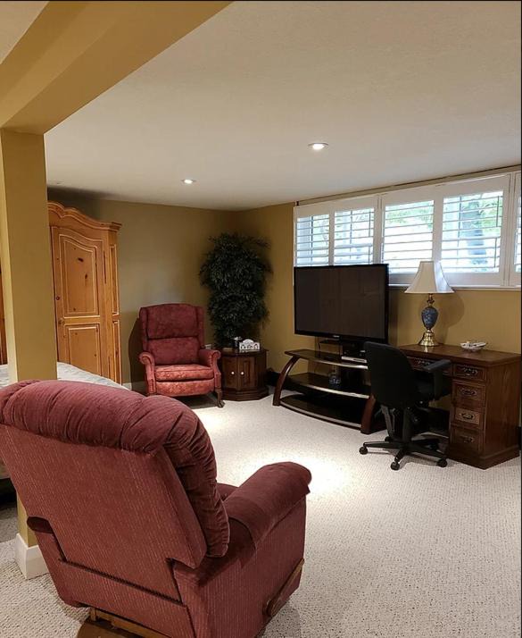 Kitchener Bed & Breakfast | Forest Hill Bed and Breakfast