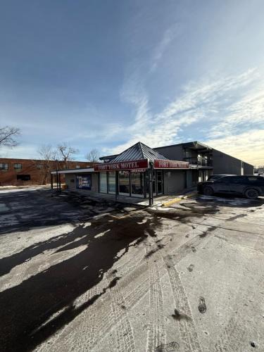 Mississauga Hotel | Fort York Motel