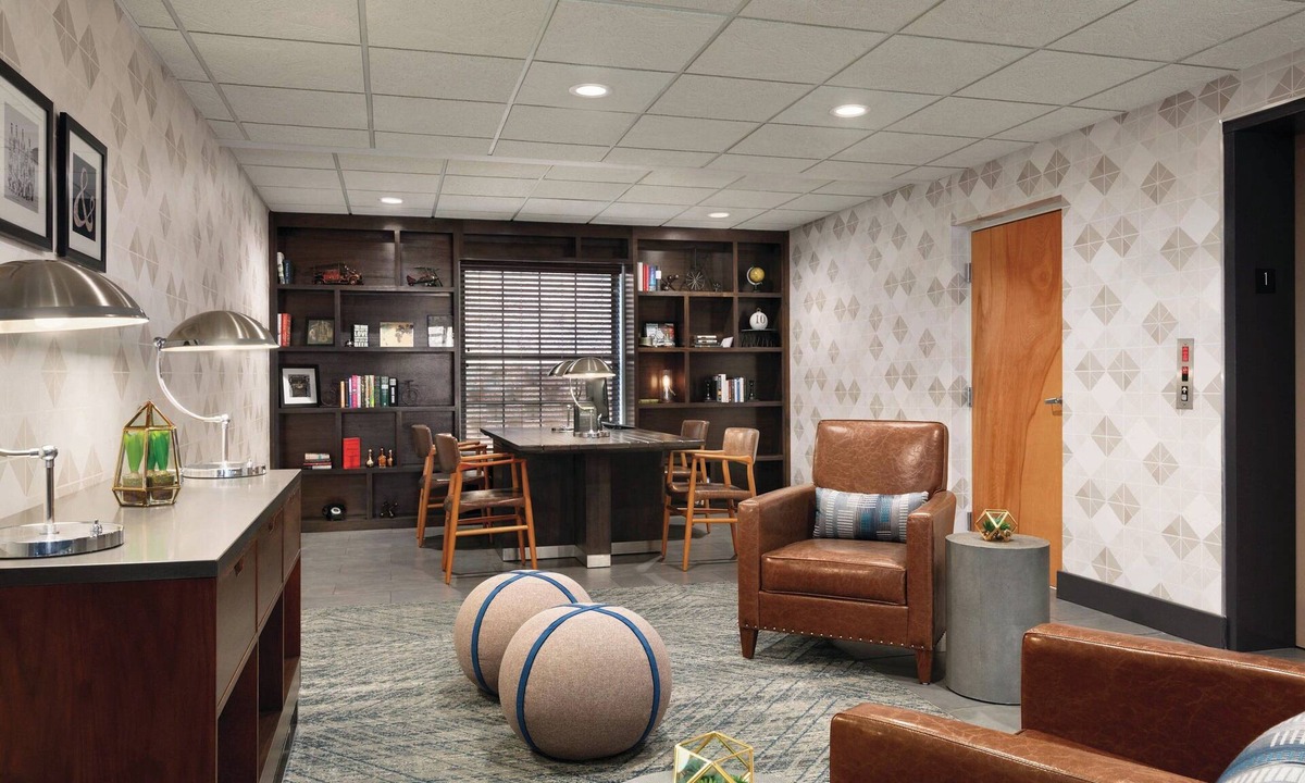 Southwest Raleigh Hotel | Four Points by Sheraton Raleigh Arena