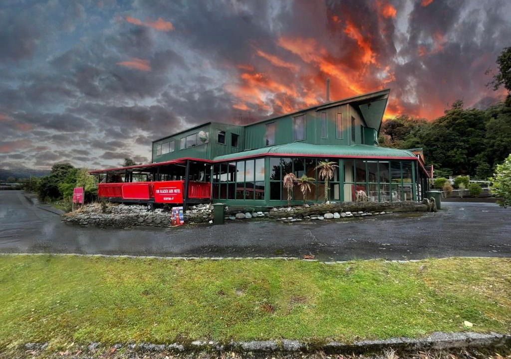 Fox Glacier Hotel | Fox Glacier Jade Hotel