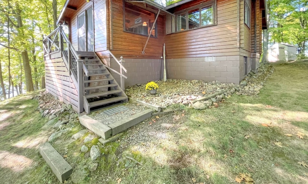 Rideau Lakes House | Gibson Island- Newboro Lake