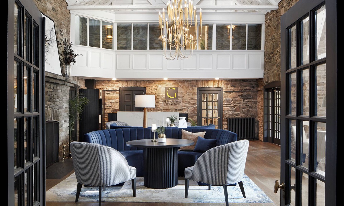 Erin Mills Hotel | Glenerin Inn
