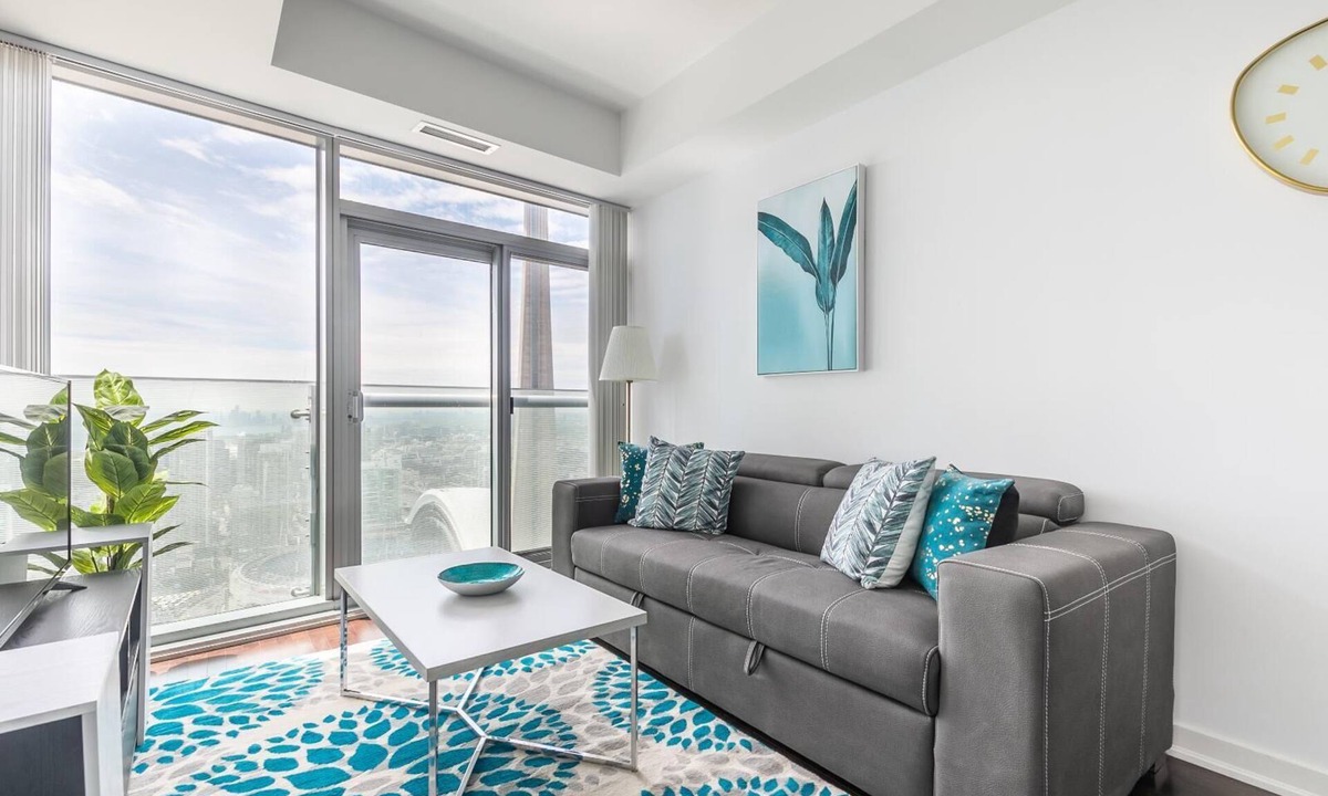 Toronto Entertainment District Condo | GLOBALSTAY. Unbeatable 53 Floor CN Tower view