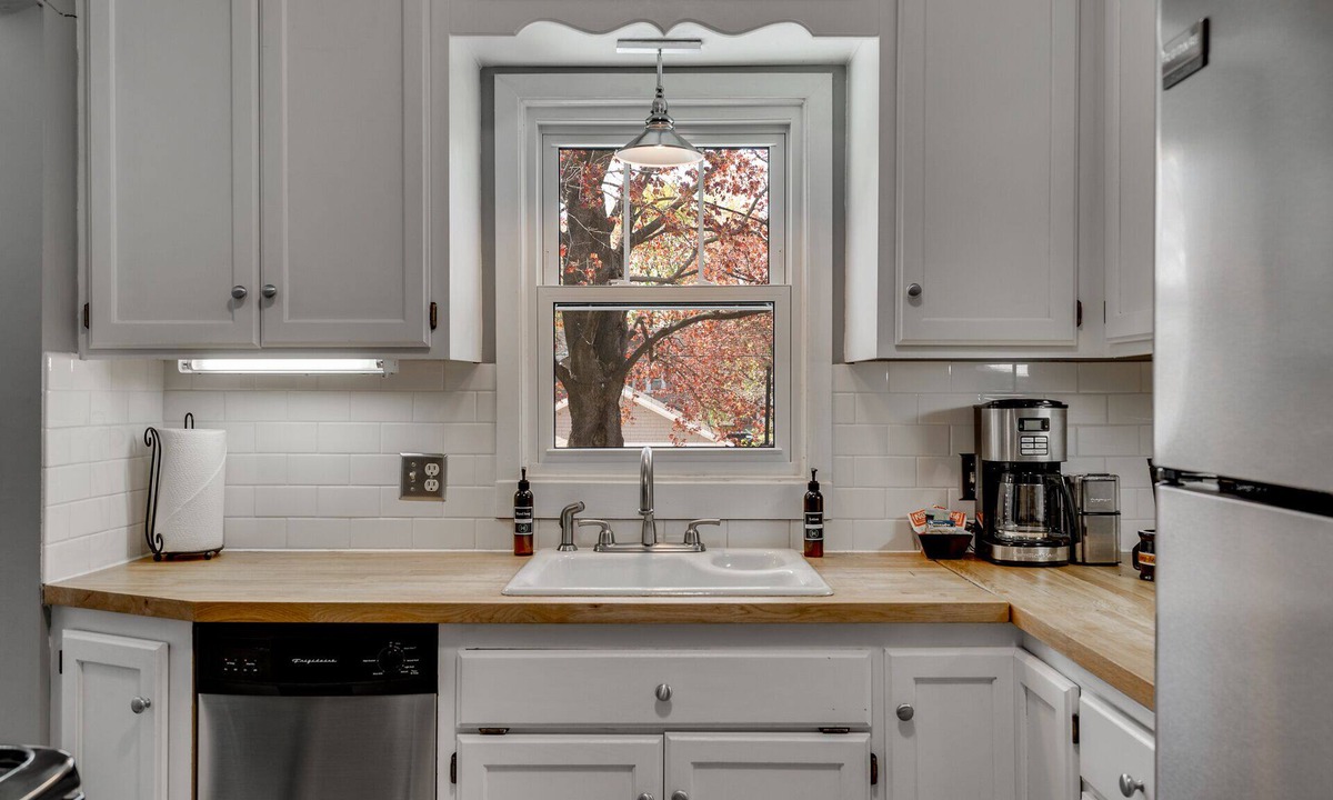 Macalester - Groveland House | Grand Residence