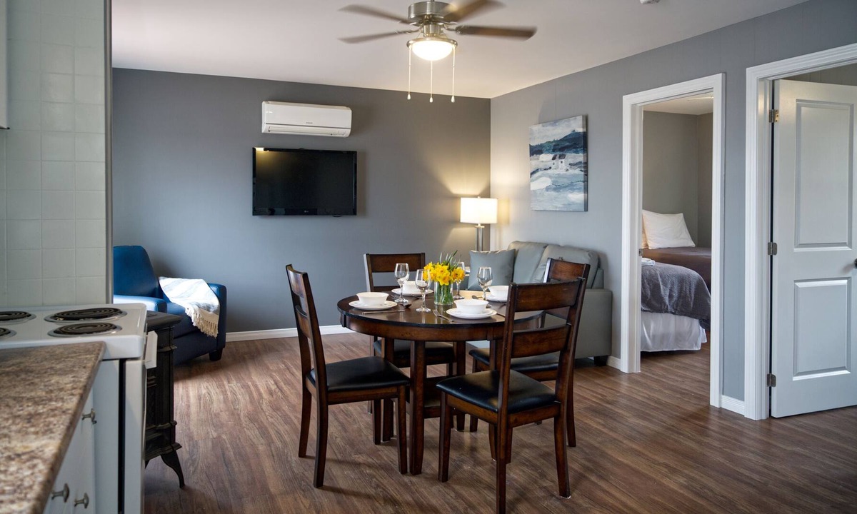 Roseneath Condo | Great Blue Resorts - Golden Beach Resort