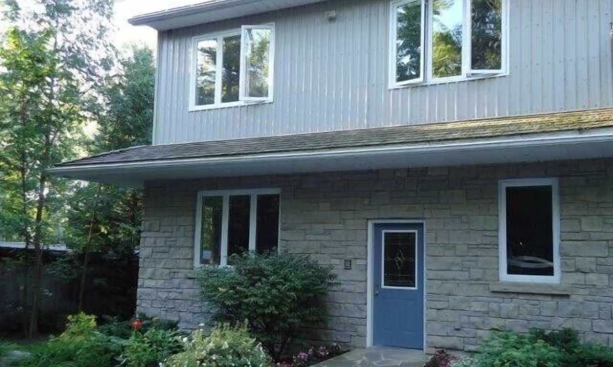 Kemble Apartment | Greystone Annex - easy access to Bruce Peninsula