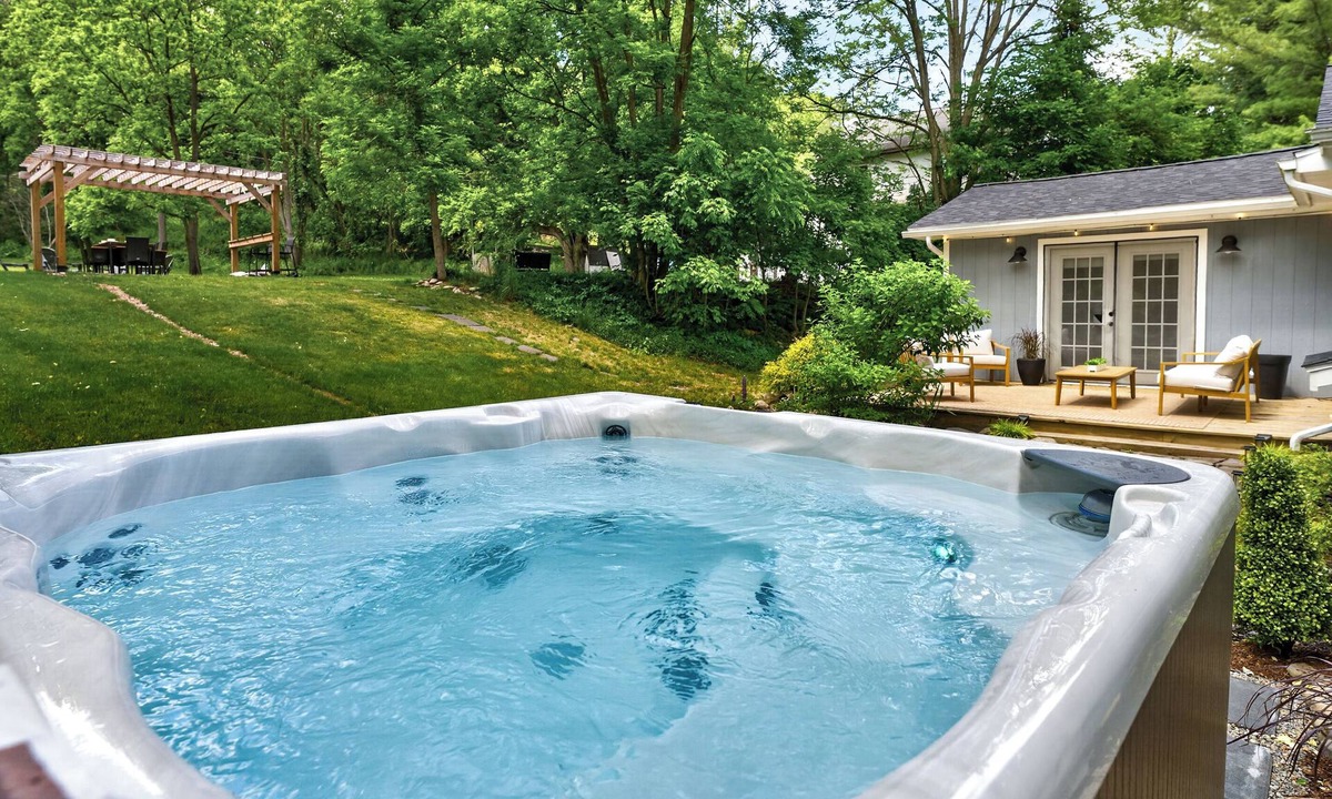 Naples House | Grimes Glen Haven | Hot Tub | Pet Friendly