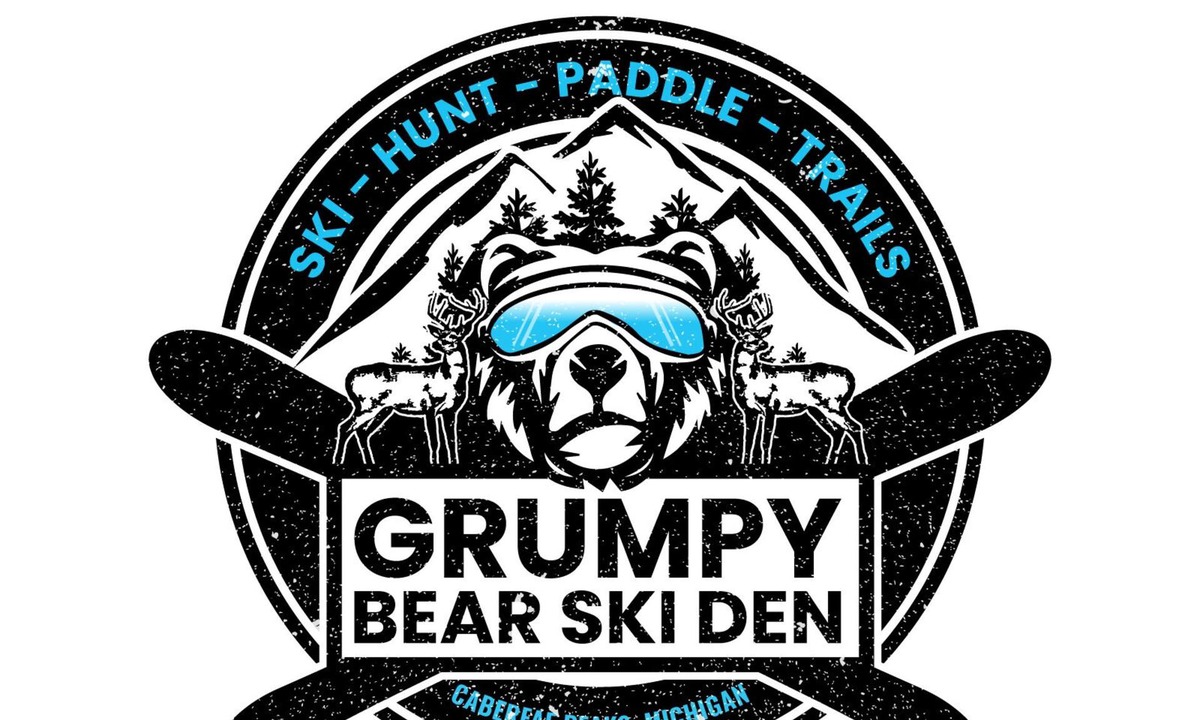 Harrietta Cabin | Grumpy Bear Ski Den 3Bd, 1Ba, Sleeps 7-8, Ski-Hunt-Paddle-Trails, Caberfae Peaks
