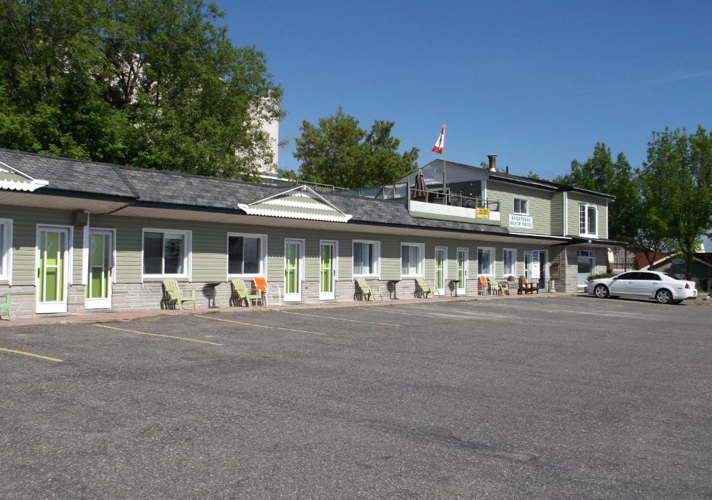 Timiskaming District Hotel | Haileybury Beach Motel