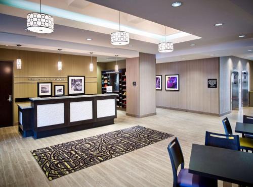 Hampton Inn | Point Edward