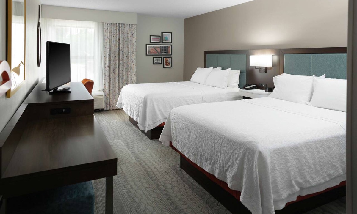 Jasper Hotel | Hampton Inn Jasper