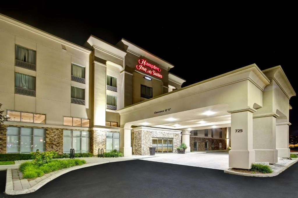 Guelph Hotel | Hampton Inn & Suites Guelph