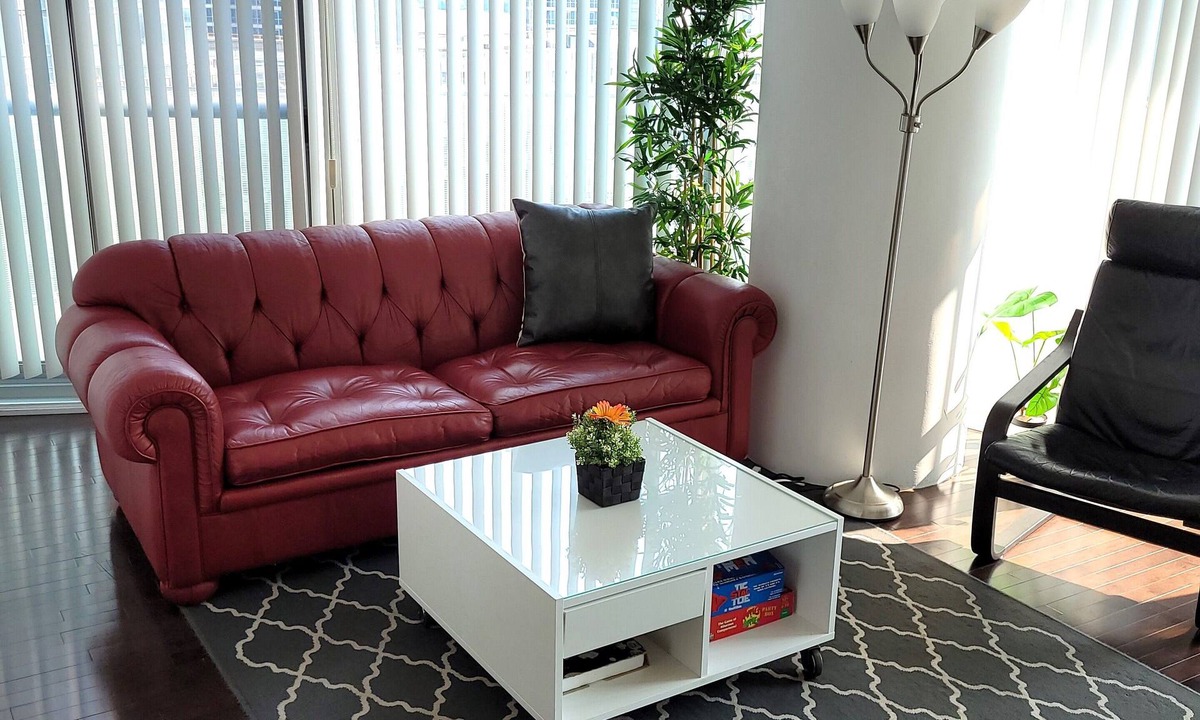 Toronto Entertainment District Apartment | Heart of Downtown 2.5BD/2BTH Apt. Free Park