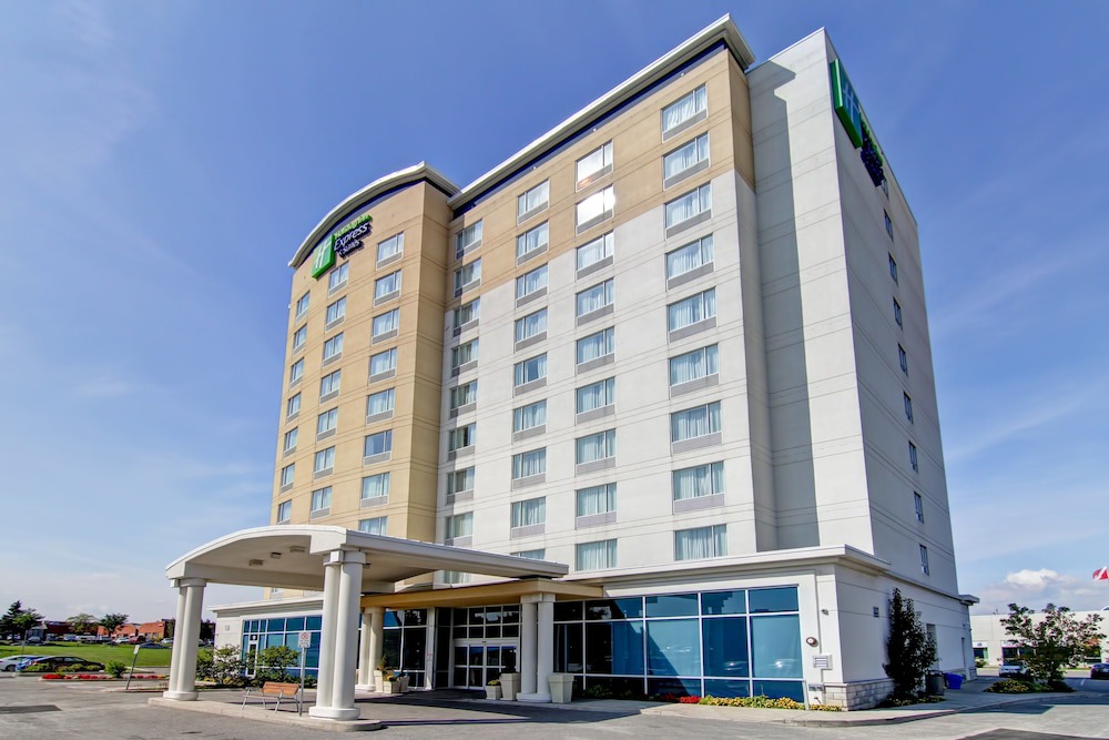 Richmond Hill Hotel | Holiday Inn Express Hotel & Suites Toronto - Markham, an IHG Hotel
