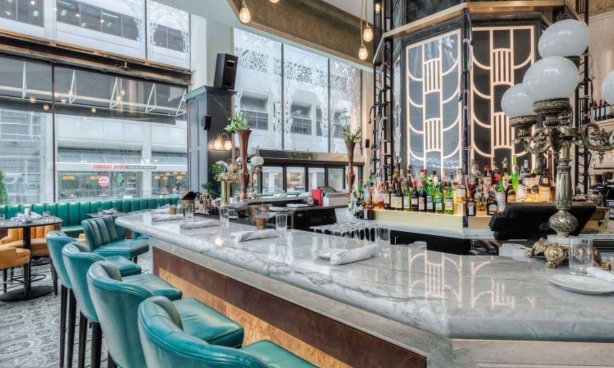 Old Town Hotel | Holiday Inn Express Toronto - Downtown by IHG