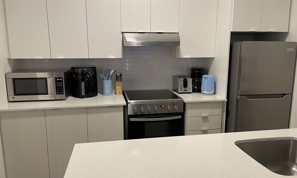 Toronto Apartment | Home away from home