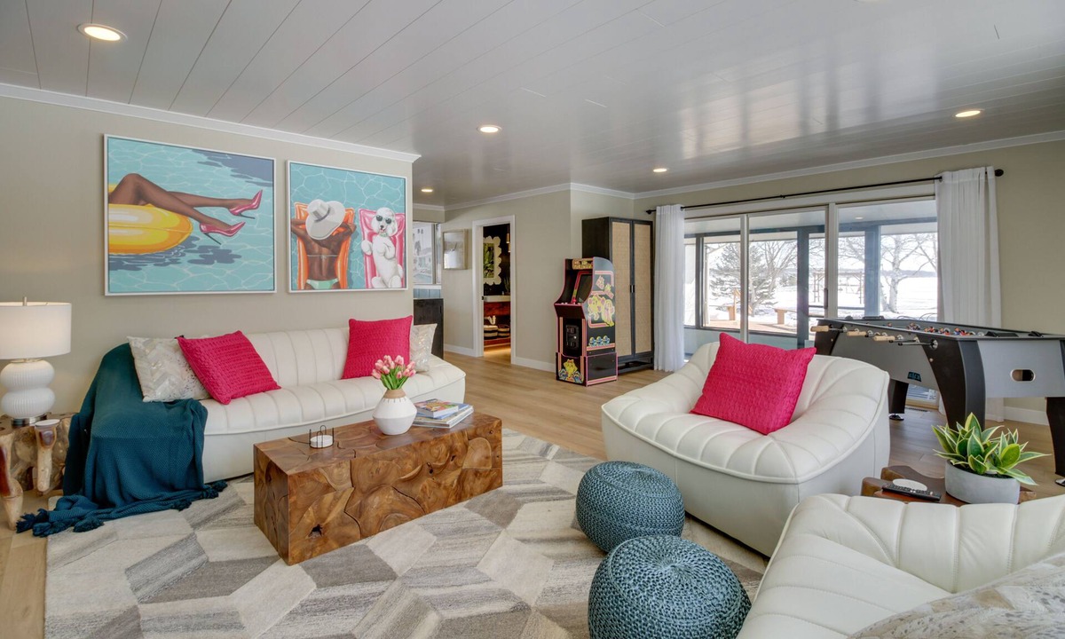 Detroit Lakes House | Home Rental on Detroit Lake: Dock, Game Room!