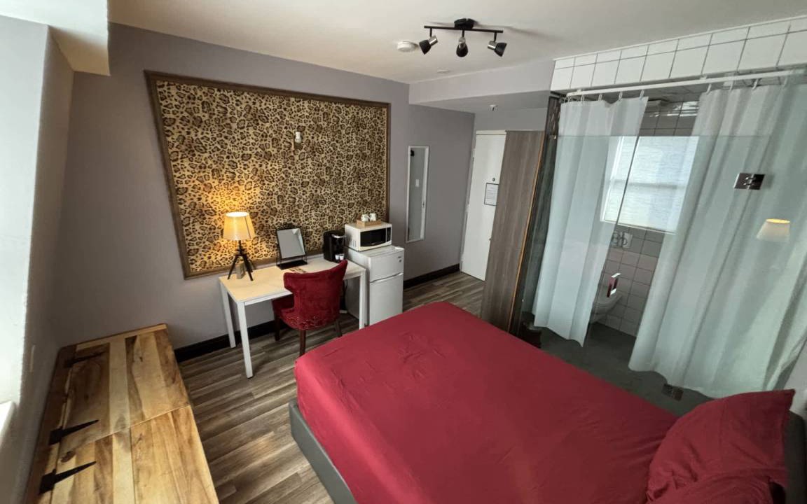 Trinity - Bellwoods Hostel | Hostel ∙ 8 guests