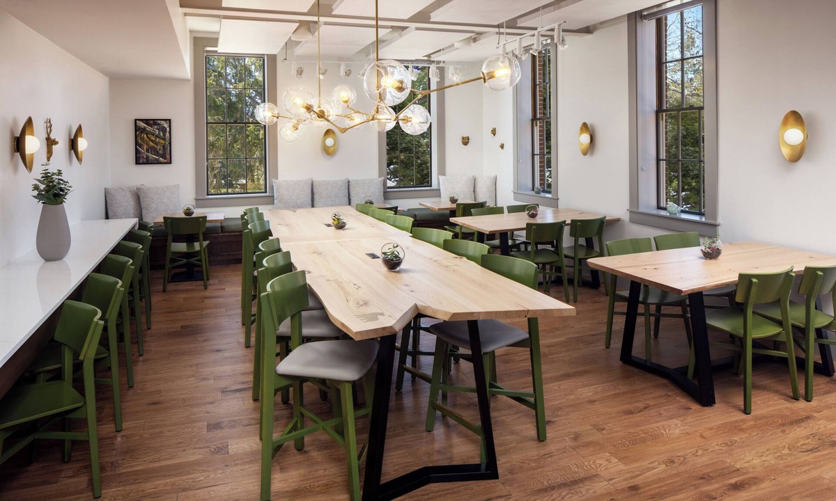Orono Hotel | Hotel Ursa