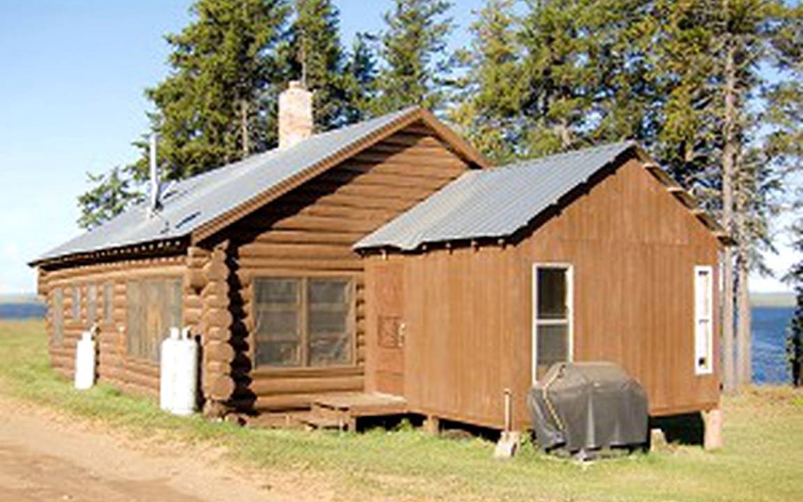 Unorganized Thunder Bay District House | House ∙ 1 bedroom ∙ 8 guests