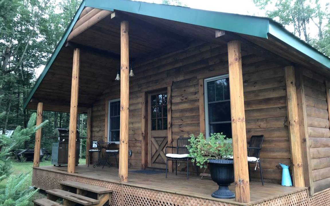 Ottawa Division House | House ∙ 2 bedrooms ∙ 4 guests