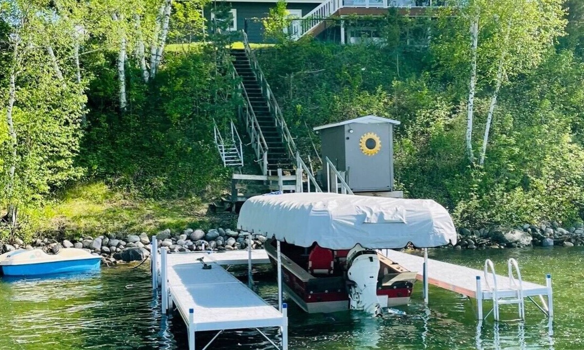 Alexandria Cabin | House on Lake Carlos - Alexandria Chain of Lakes