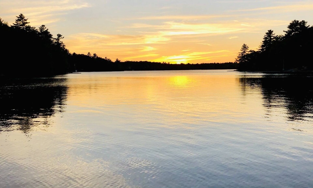 Georgian Bay Cottage | Incredible waterfront vacation home in Muskoka on Sixmile Lake