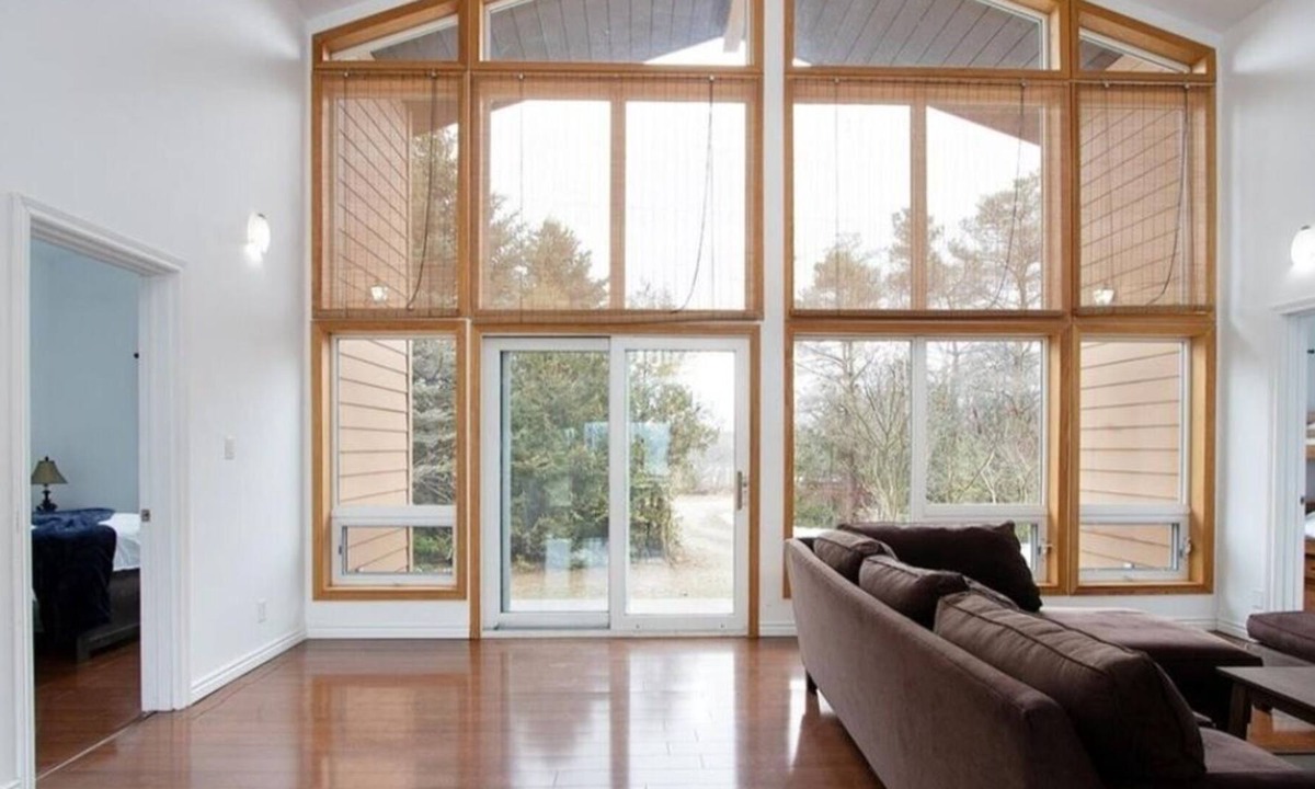 Ashfield-Colborne-Wawanosh Cottage | Lakefront Majestic Getaway with Hot Tub!!