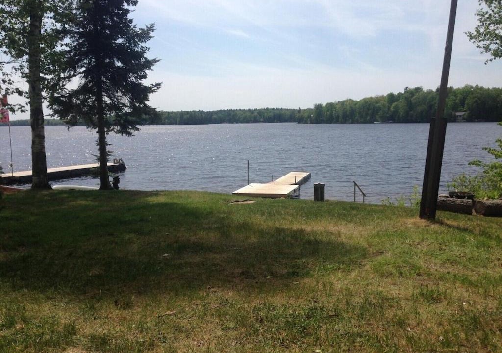 Havelock-Belmont-Methuen House | Lakeside Haven - 4 Season Property - Cordova Lake, Havelock Ontario