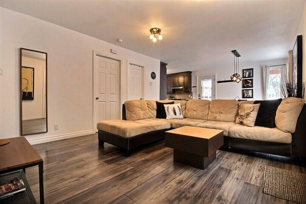 Loretteville Apartment | Large bright accommodation close to old Quebec
