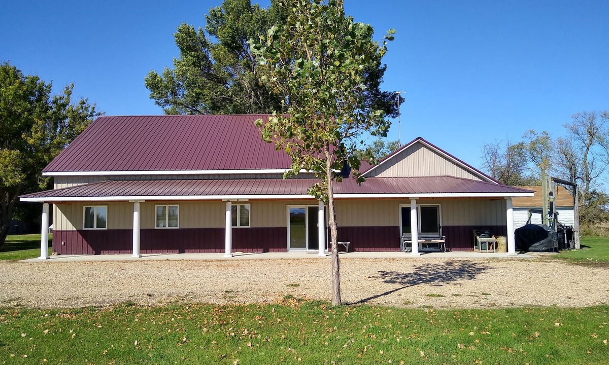 Canby House | Large Private Lodge located in the middle of a hunters paradise