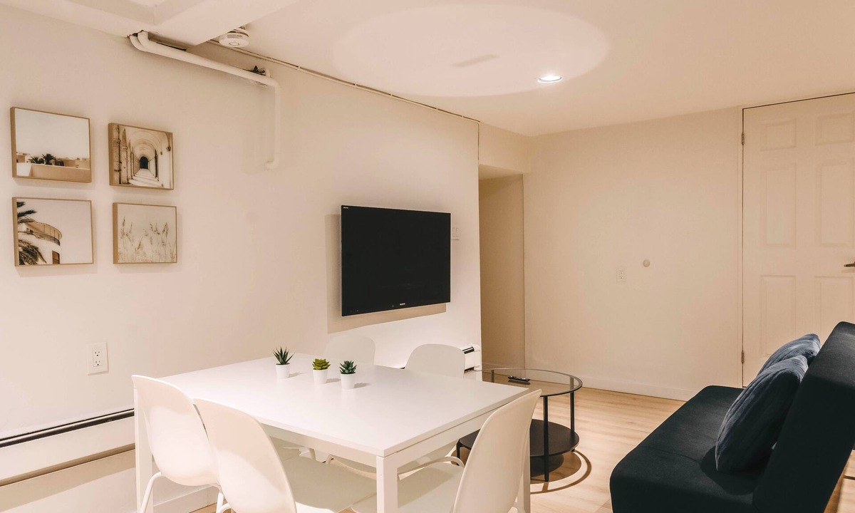 Riverside Apartment | Lum The Queen - Two-Bedroom Apartment