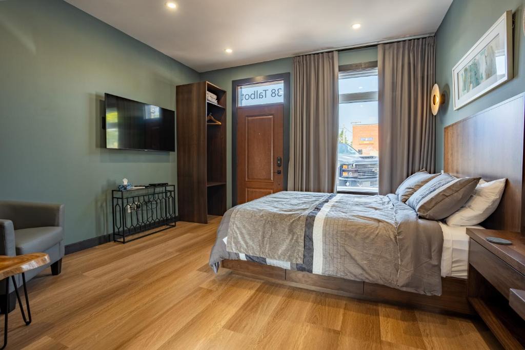 Harwich Hotel | Lux Hotel