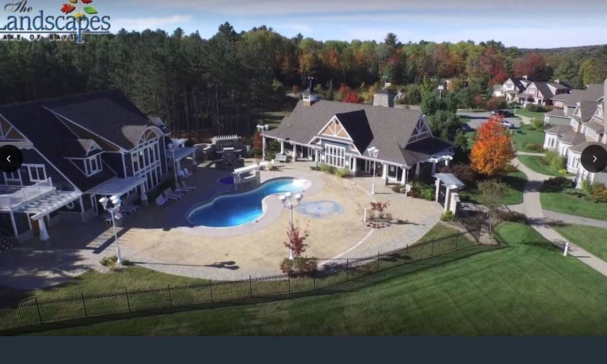 Baysville Villa | Luxury 3 Bedroom, 3 Bathroom Villa on Lake of Bays