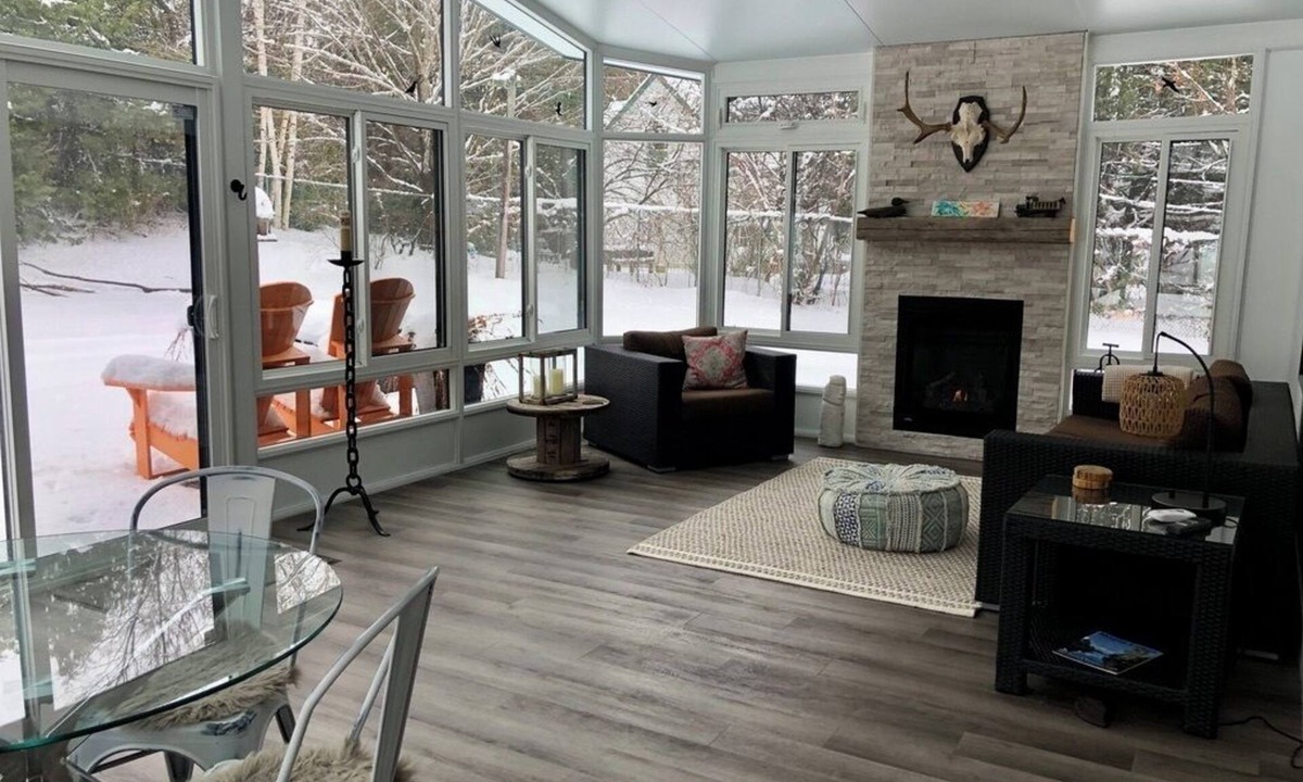 McNab/Braeside Apartment | Luxury cosy retreat in the village of White Lake