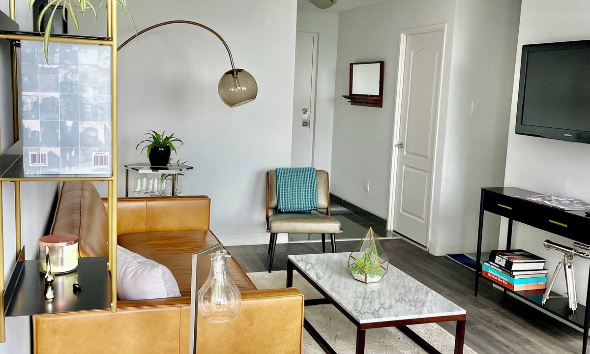Church and Wellesley Apartment | Midcentury Modern Apartment with Unbelievable Views of the Toronto Skyline