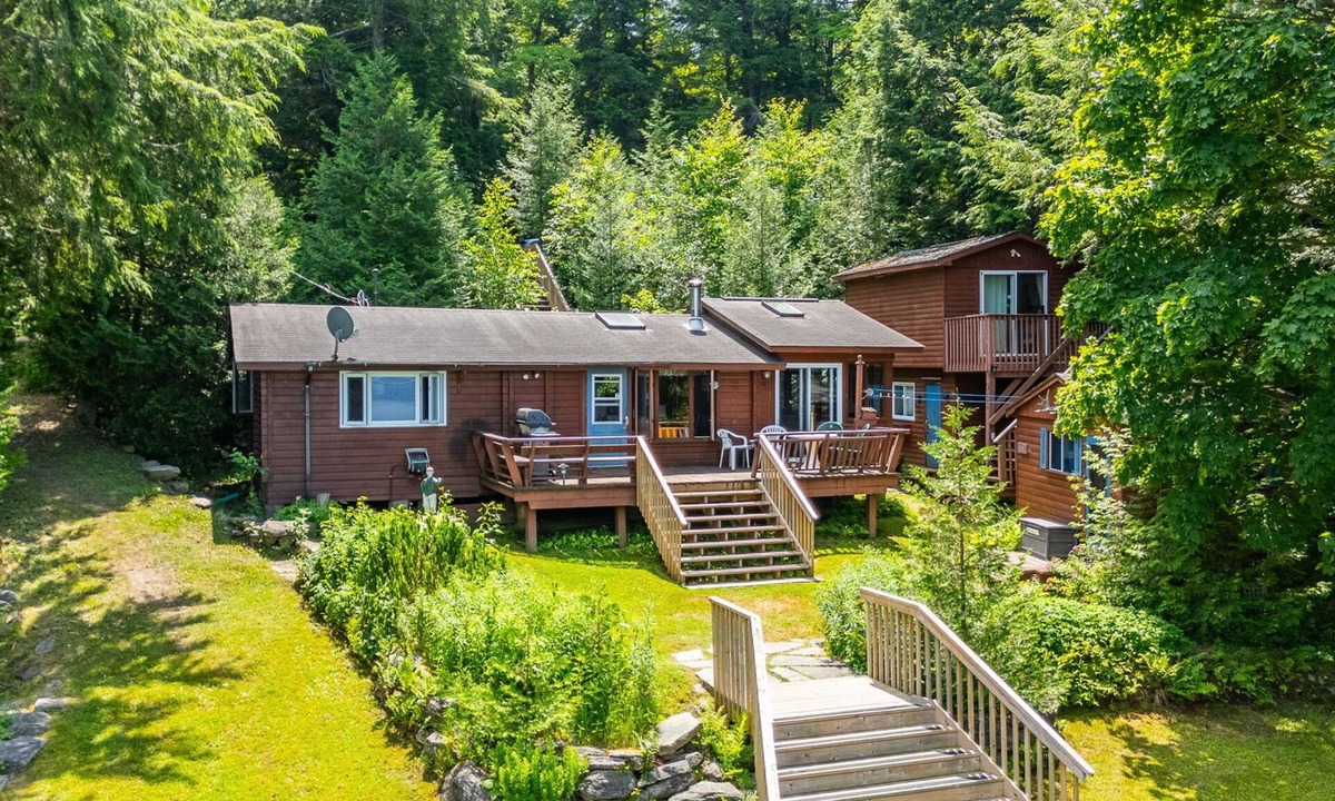 Minden Hills House | MinRic Cottage